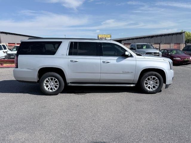 2017 Quicksilver Metallic /Jet Black GMC Yukon XL SLT (1GKS2GKC5HR) with an V8, 5.3L engine, 6-speed automatic transmission, located at 1175 N Woodruff Ave, Idaho Falls, ID, 83401, 43.506901, -111.999657 - <b>Vehicle Details</b><br>This 2017 GMC Yukon XL 1500 SLT 4WD is a spacious, well-appointed full-size SUV designed to deliver comfort, capability, and confidence in one refined package. Powered by a proven V8, 5.3L gasoline engine, it offers strong performance for daily driving, towing, and long roa- Photo#21