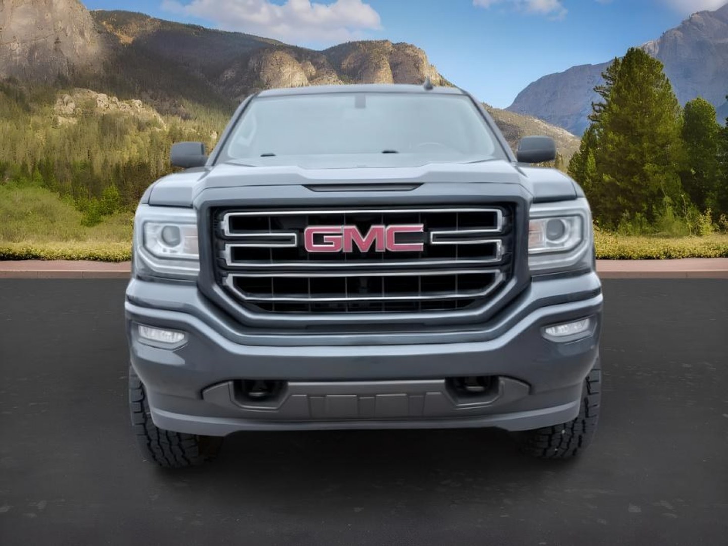 2017 GRAY /Jet Black GMC Sierra 1500 (3GTU2MEC8HG) with an EcoTec3 53L V-8 gasoline direct injection engine, Automatic transmission, located at 1175 N Woodruff Ave, Idaho Falls, ID, 83401, 43.506901, -111.999657- Photo#9