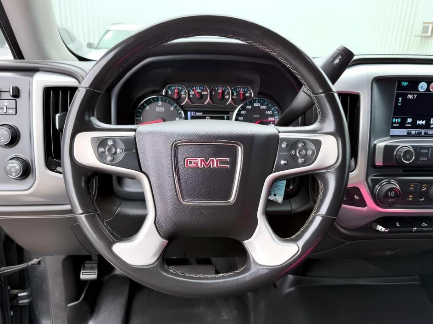 2017 GRAY /Jet Black GMC Sierra 1500 (3GTU2MEC8HG) with an EcoTec3 53L V-8 gasoline direct injection engine, Automatic transmission, located at 1175 N Woodruff Ave, Idaho Falls, ID, 83401, 43.506901, -111.999657- Photo#15