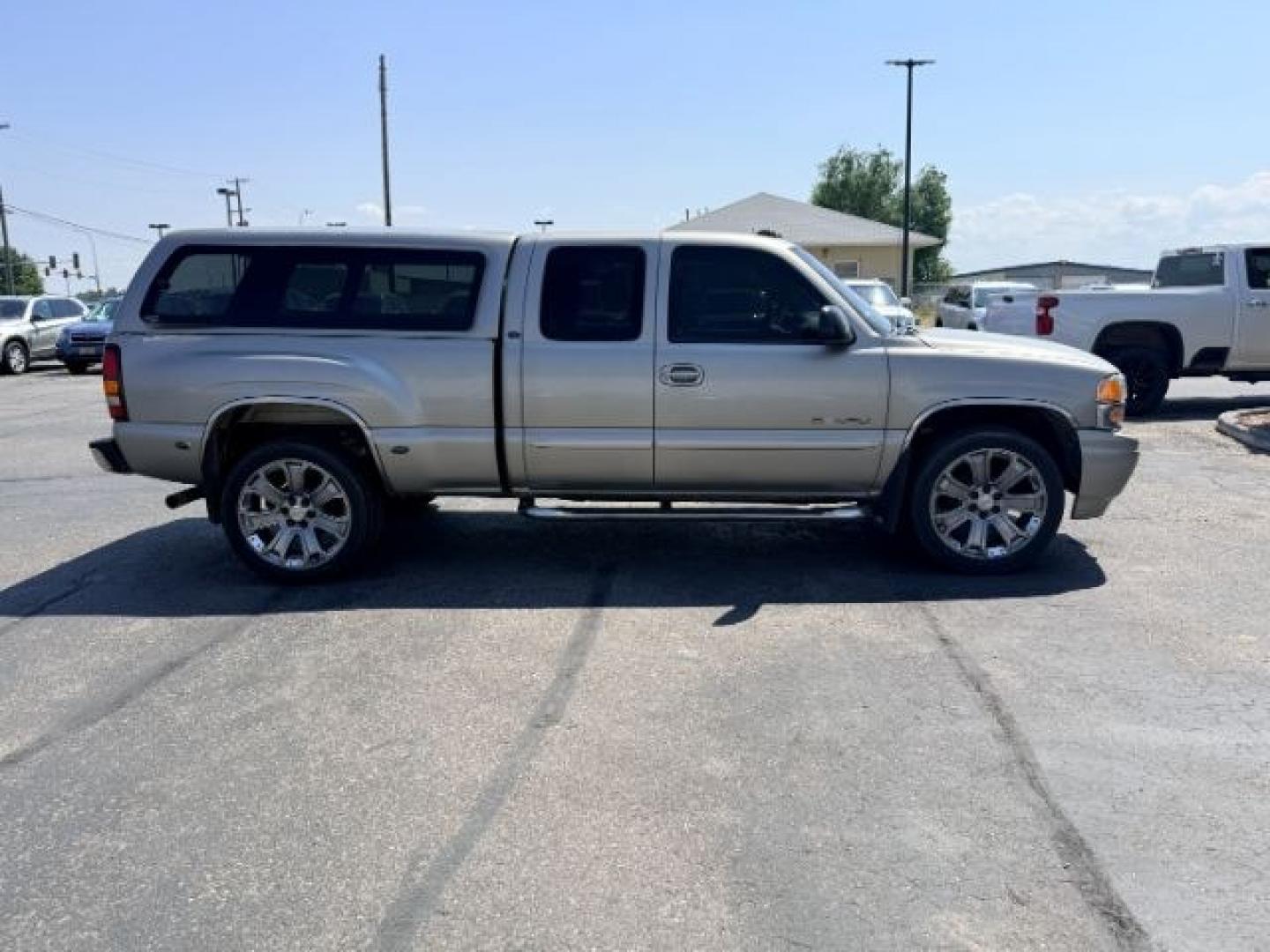 2003 Pewter Metallic /Stone Gray GMC Sierra 1500 (2GTFK69U031) with an Vortec 6L V-8 regular unleaded engine, Automatic transmission, located at 1175 N Woodruff Ave, Idaho Falls, ID, 83401, 43.506901, -111.999657- Photo#14