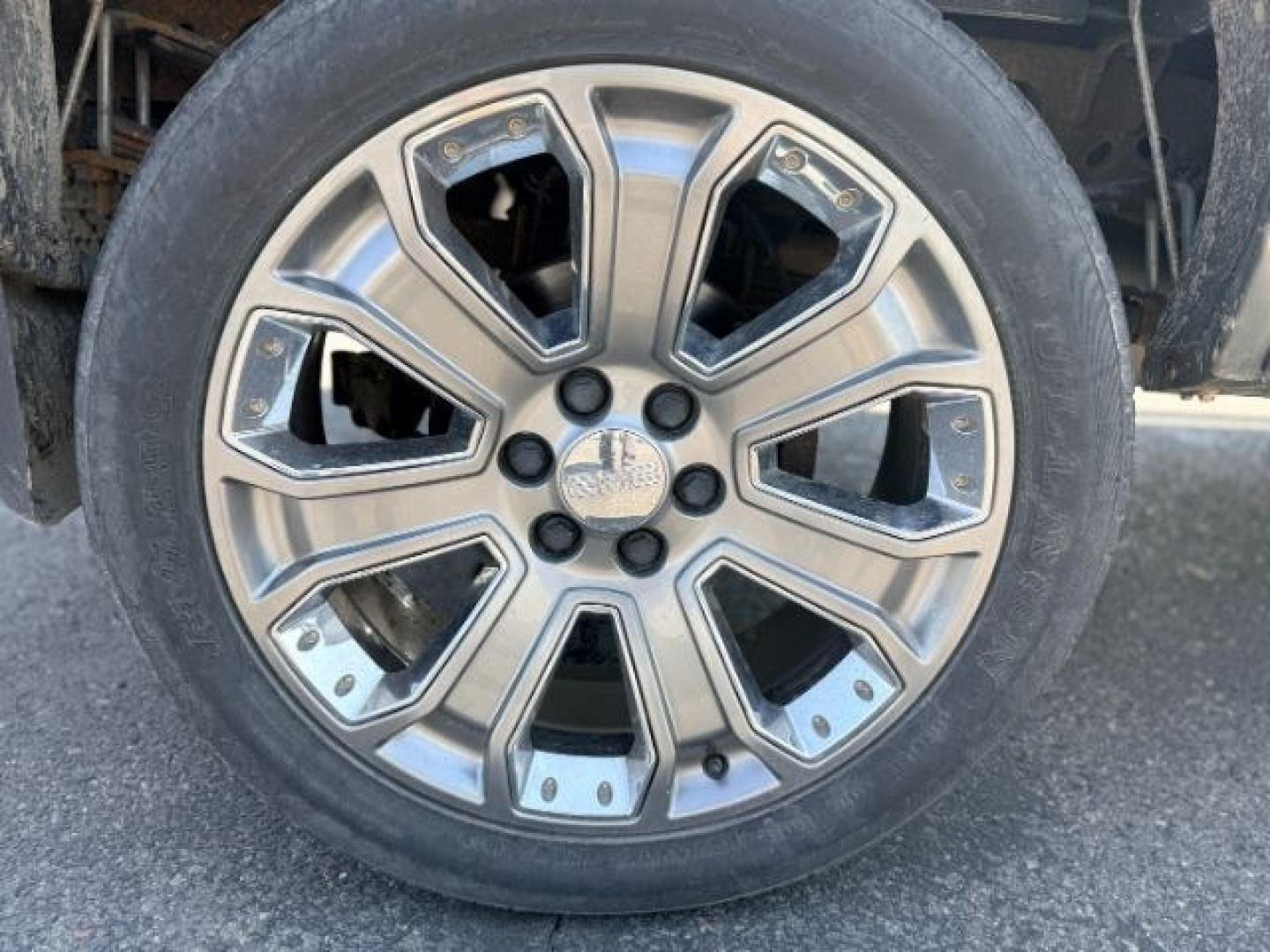 2003 Pewter Metallic /Stone Gray GMC Sierra 1500 (2GTFK69U031) with an Vortec 6L V-8 regular unleaded engine, Automatic transmission, located at 1175 N Woodruff Ave, Idaho Falls, ID, 83401, 43.506901, -111.999657- Photo#17