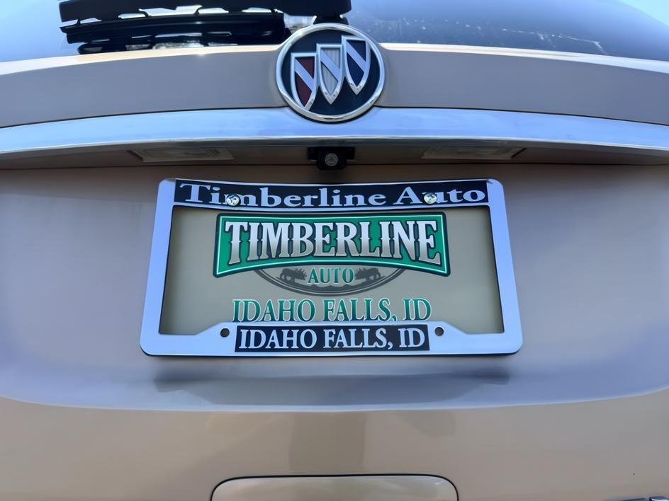 2018 GOLD /Ebony Buick Encore (KL4CJESB7JB) with an ECOTEC 14L I-4 DOHC engine, Automatic transmission, located at 1175 N Woodruff Ave, Idaho Falls, ID, 83401, 43.506901, -111.999657 - At Timberline Auto, finding a great deal on your next vehicle is always easy! Our experienced sales staff goal is to help find you the right vehicle at the right price! Our knowledgeable finance department has options for almost any credit score. We offer extended service contract options to prot- Photo#4