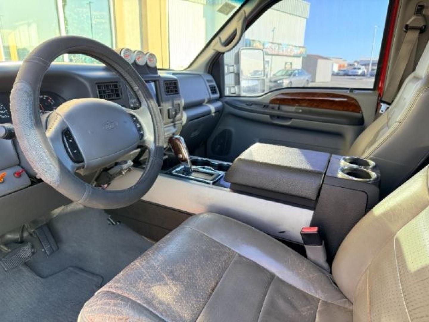 2002 RED /Medium Flint Ford F-350 (1FTSW31F92E) with an Powerstroke 73L V-8 diesel direct injection engine, Automatic transmission, located at 1175 N Woodruff Ave, Idaho Falls, ID, 83401, 43.506901, -111.999657 - At Timberline Auto, finding a great deal on your next vehicle is always easy! Our experienced sales staff goal is to help find you the right vehicle at the right price! Our knowledgeable finance department has options for almost any credit score. We offer extended service contract options to prot- Photo#37