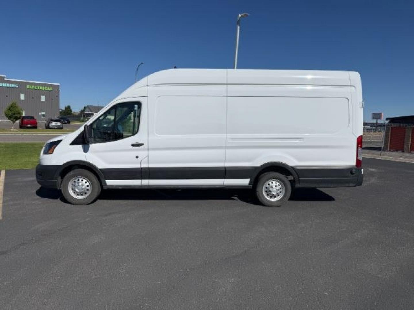 2025 WHITE /CLOTH Ford Transit-250 Cargo Van (1FTBR3U83SK) with an 35L V6 engine, Automatic transmission, located at 1175 N Woodruff Ave, Idaho Falls, ID, 83401, 43.506901, -111.999657 - At Timberline Auto, finding a great deal on your next vehicle is always easy! Our experienced sales staff goal is to help find you the right vehicle at the right price! Our knowledgeable finance department has options for almost any credit score. We offer extended service contract options to prot- Photo#0