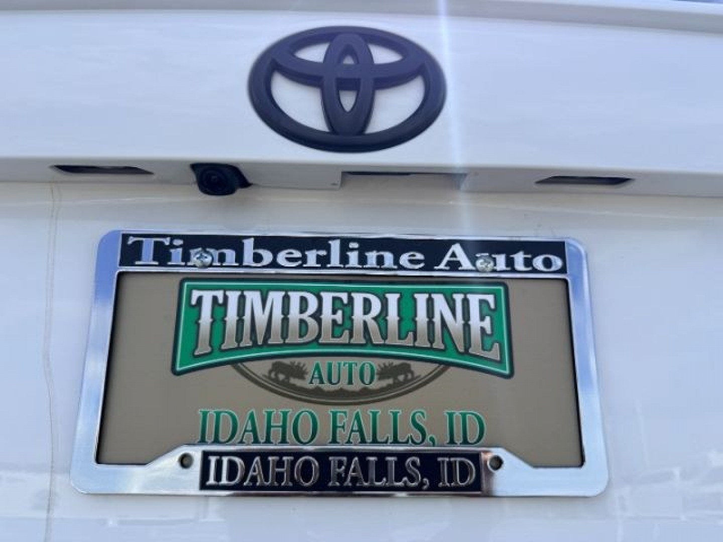 2021 Super White /Black Toyota RAV4 (2T3F1RFVXMW) with an Dynamic Force 25L I-4 portdirect injection engine, Automatic transmission, located at 1175 N Woodruff Ave, Idaho Falls, ID, 83401, 43.506901, -111.999657 - At Timberline Auto, finding a great deal on your next vehicle is always easy! Our experienced sales staff goal is to help find you the right vehicle at the right price! Our knowledgeable finance department has options for almost any credit score. We offer extended service contract options to prot- Photo#33