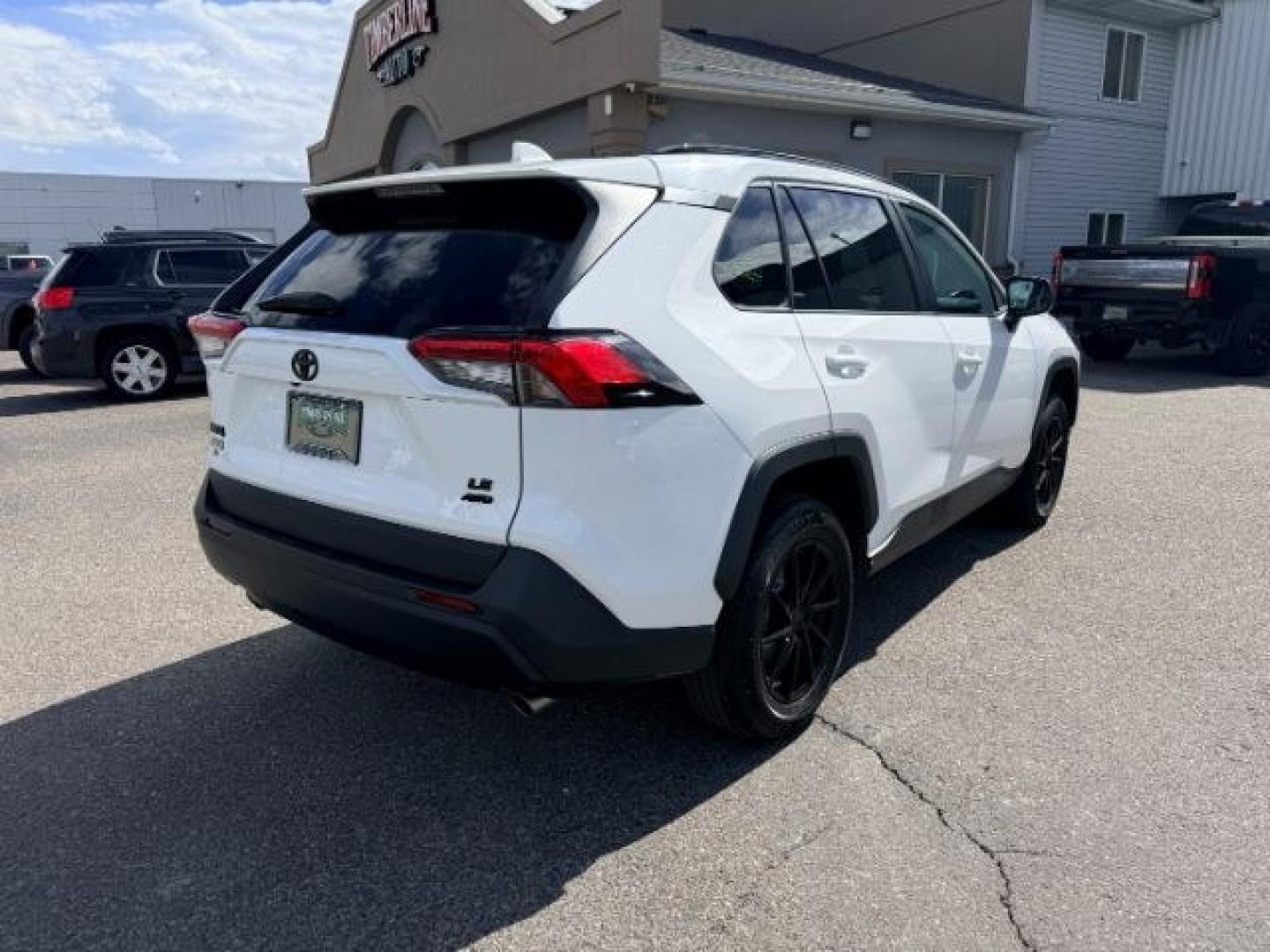 2021 Super White /Black Toyota RAV4 (2T3F1RFVXMW) with an Dynamic Force 25L I-4 portdirect injection engine, Automatic transmission, located at 1175 N Woodruff Ave, Idaho Falls, ID, 83401, 43.506901, -111.999657 - At Timberline Auto, finding a great deal on your next vehicle is always easy! Our experienced sales staff goal is to help find you the right vehicle at the right price! Our knowledgeable finance department has options for almost any credit score. We offer extended service contract options to prot- Photo#36
