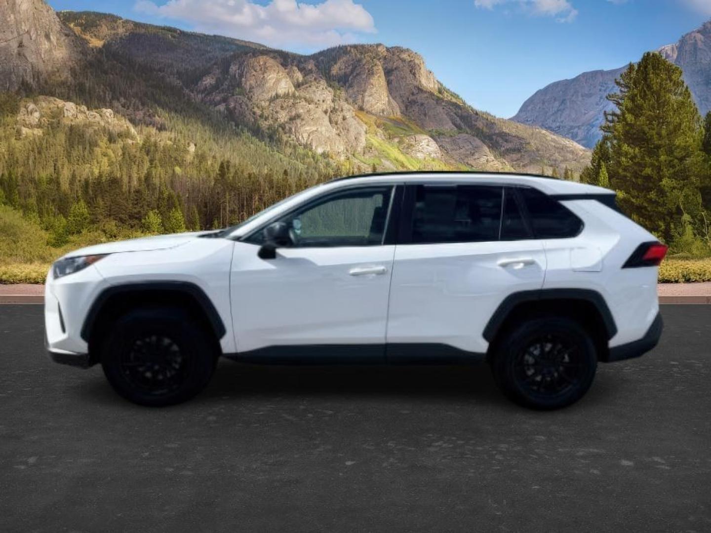 2021 Super White /Black Toyota RAV4 (2T3F1RFVXMW) with an Dynamic Force 25L I-4 portdirect injection engine, Automatic transmission, located at 1175 N Woodruff Ave, Idaho Falls, ID, 83401, 43.506901, -111.999657 - At Timberline Auto, finding a great deal on your next vehicle is always easy! Our experienced sales staff goal is to help find you the right vehicle at the right price! Our knowledgeable finance department has options for almost any credit score. We offer extended service contract options to prot- Photo#1