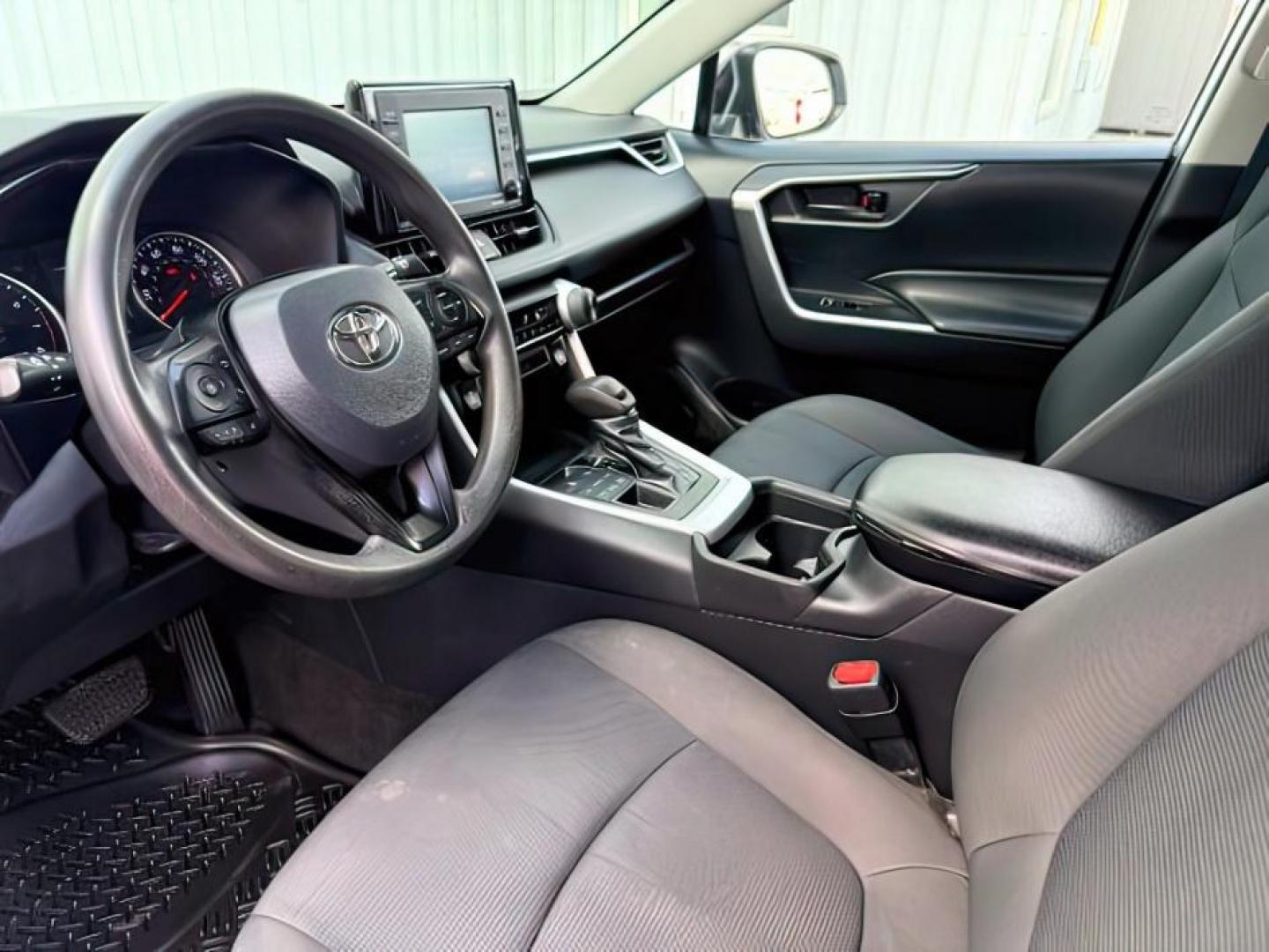 2021 Super White /Black Toyota RAV4 (2T3F1RFVXMW) with an Dynamic Force 25L I-4 portdirect injection engine, Automatic transmission, located at 1175 N Woodruff Ave, Idaho Falls, ID, 83401, 43.506901, -111.999657 - At Timberline Auto, finding a great deal on your next vehicle is always easy! Our experienced sales staff goal is to help find you the right vehicle at the right price! Our knowledgeable finance department has options for almost any credit score. We offer extended service contract options to prot- Photo#15