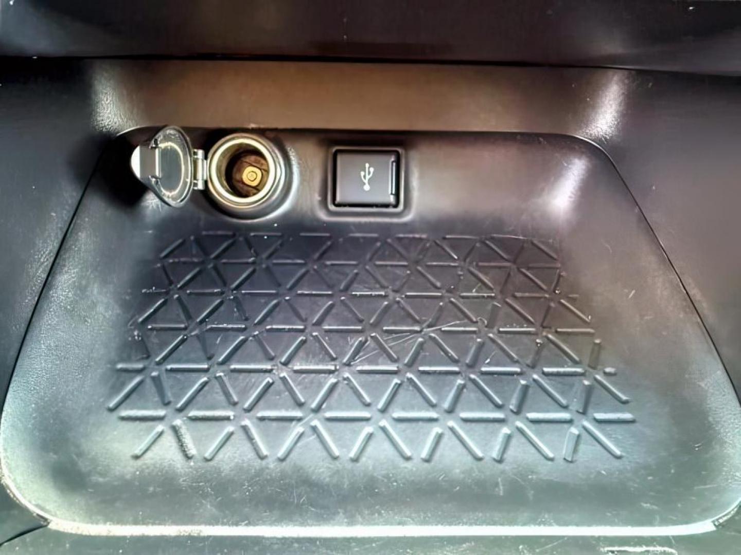 2021 Super White /Black Toyota RAV4 (2T3F1RFVXMW) with an Dynamic Force 25L I-4 portdirect injection engine, Automatic transmission, located at 1175 N Woodruff Ave, Idaho Falls, ID, 83401, 43.506901, -111.999657 - At Timberline Auto, finding a great deal on your next vehicle is always easy! Our experienced sales staff goal is to help find you the right vehicle at the right price! Our knowledgeable finance department has options for almost any credit score. We offer extended service contract options to prot- Photo#19