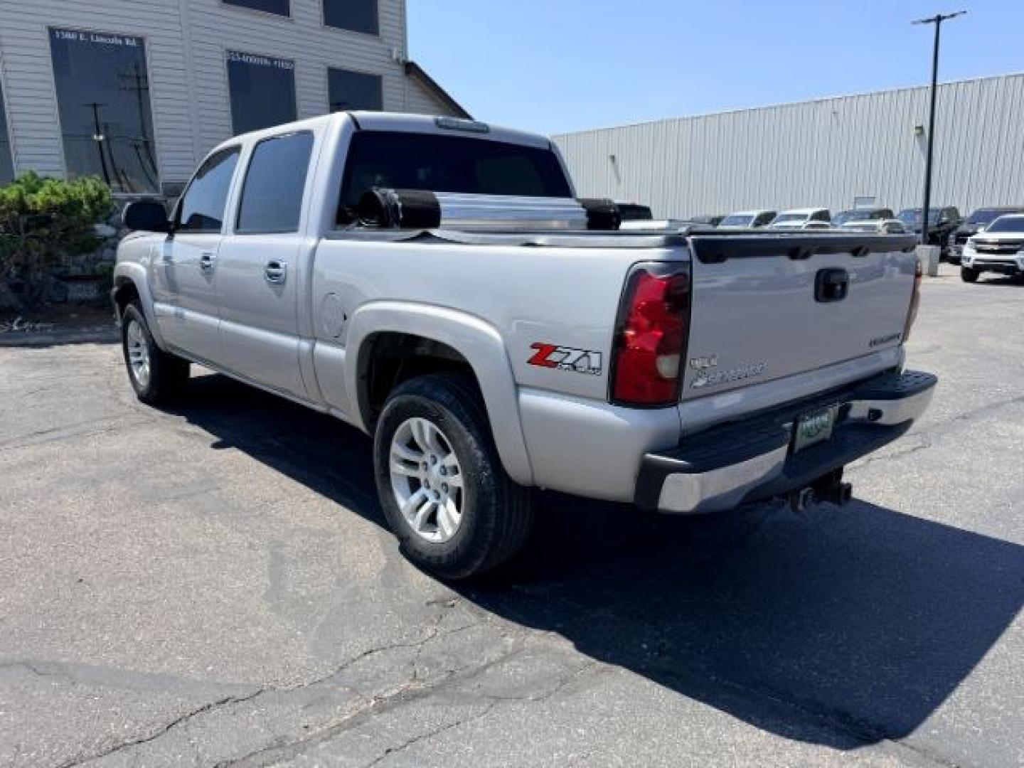 2004 Silver Birch Metallic /Dark Charcoal Chevrolet Silverado 1500 (2GCEK13T341) with an Vortec 53L V-8 regular unleaded engine, Automatic transmission, located at 1175 N Woodruff Ave, Idaho Falls, ID, 83401, 43.506901, -111.999657 - At Timberline Auto, finding a great deal on your next vehicle is always easy! Our experienced sales staff goal is to help find you the right vehicle at the right price! Our knowledgeable finance department has options for almost any credit score. We offer extended service contract options to prot- Photo#26