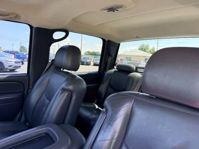 2004 Silver Birch Metallic /Dark Charcoal Chevrolet Silverado 1500 (2GCEK13T341) with an Vortec 53L V-8 regular unleaded engine, Automatic transmission, located at 1175 N Woodruff Ave, Idaho Falls, ID, 83401, 43.506901, -111.999657- Photo#43