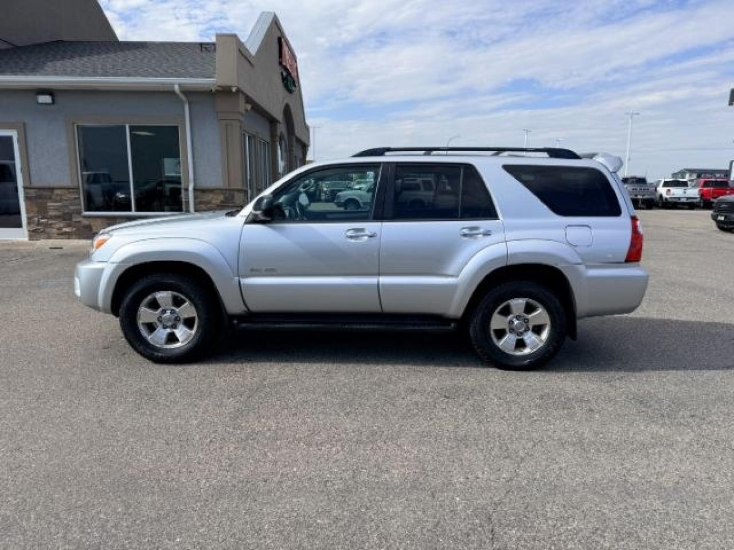 2007 SILVER /Stone Toyota 4Runner (JTEBU14R870) with an 4L V-6 DOHC engine, Automatic transmission, located at 1175 N Woodruff Ave, Idaho Falls, ID, 83401, 43.506901, -111.999657- Photo#25