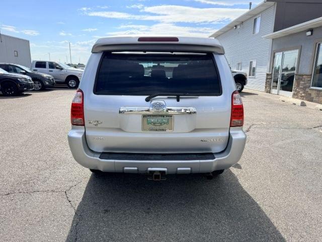 2007 SILVER /Stone Toyota 4Runner (JTEBU14R870) with an 4L V-6 DOHC engine, Automatic transmission, located at 1175 N Woodruff Ave, Idaho Falls, ID, 83401, 43.506901, -111.999657 - At Timberline Auto, finding a great deal on your next vehicle is always easy! Our experienced sales staff goal is to help find you the right vehicle at the right price! Our knowledgeable finance department has options for almost any credit score. We offer extended service contract options to prot- Photo#27