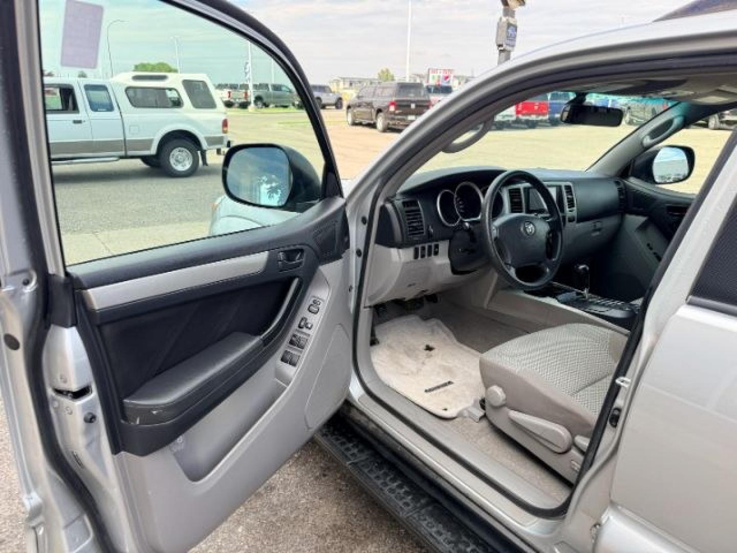 2007 SILVER /Stone Toyota 4Runner (JTEBU14R870) with an 4L V-6 DOHC engine, Automatic transmission, located at 1175 N Woodruff Ave, Idaho Falls, ID, 83401, 43.506901, -111.999657- Photo#35
