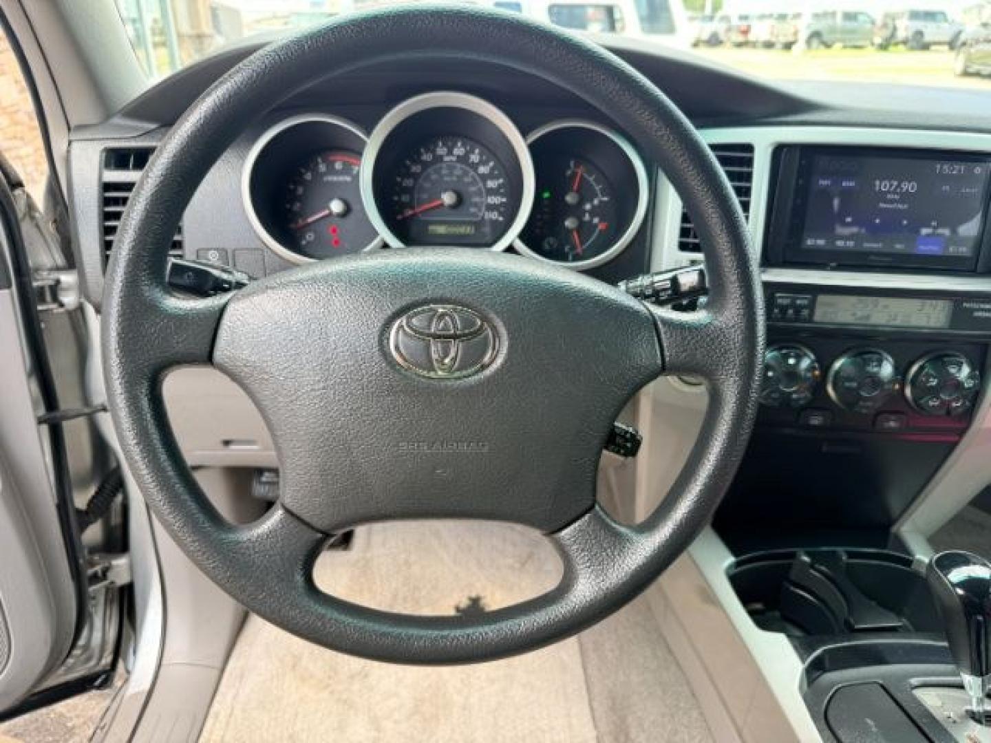 2007 SILVER /Stone Toyota 4Runner (JTEBU14R870) with an 4L V-6 DOHC engine, Automatic transmission, located at 1175 N Woodruff Ave, Idaho Falls, ID, 83401, 43.506901, -111.999657- Photo#38