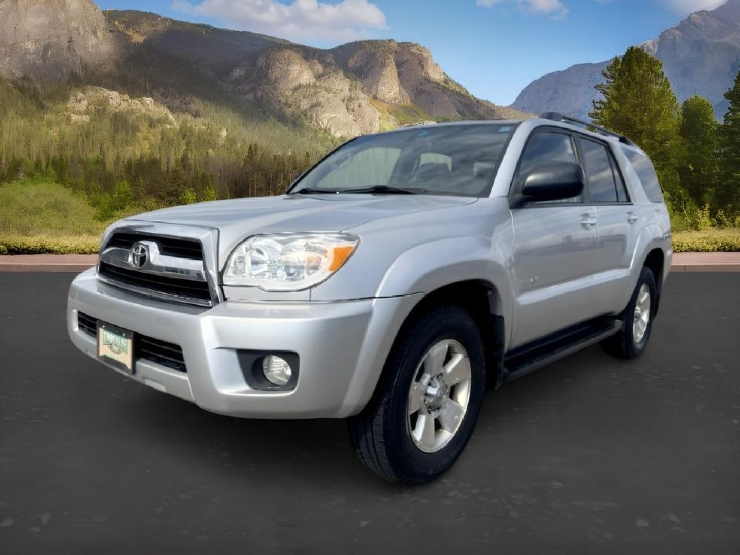 2007 SILVER /Stone Toyota 4Runner (JTEBU14R870) with an 4L V-6 DOHC engine, Automatic transmission, located at 1175 N Woodruff Ave, Idaho Falls, ID, 83401, 43.506901, -111.999657- Photo#0