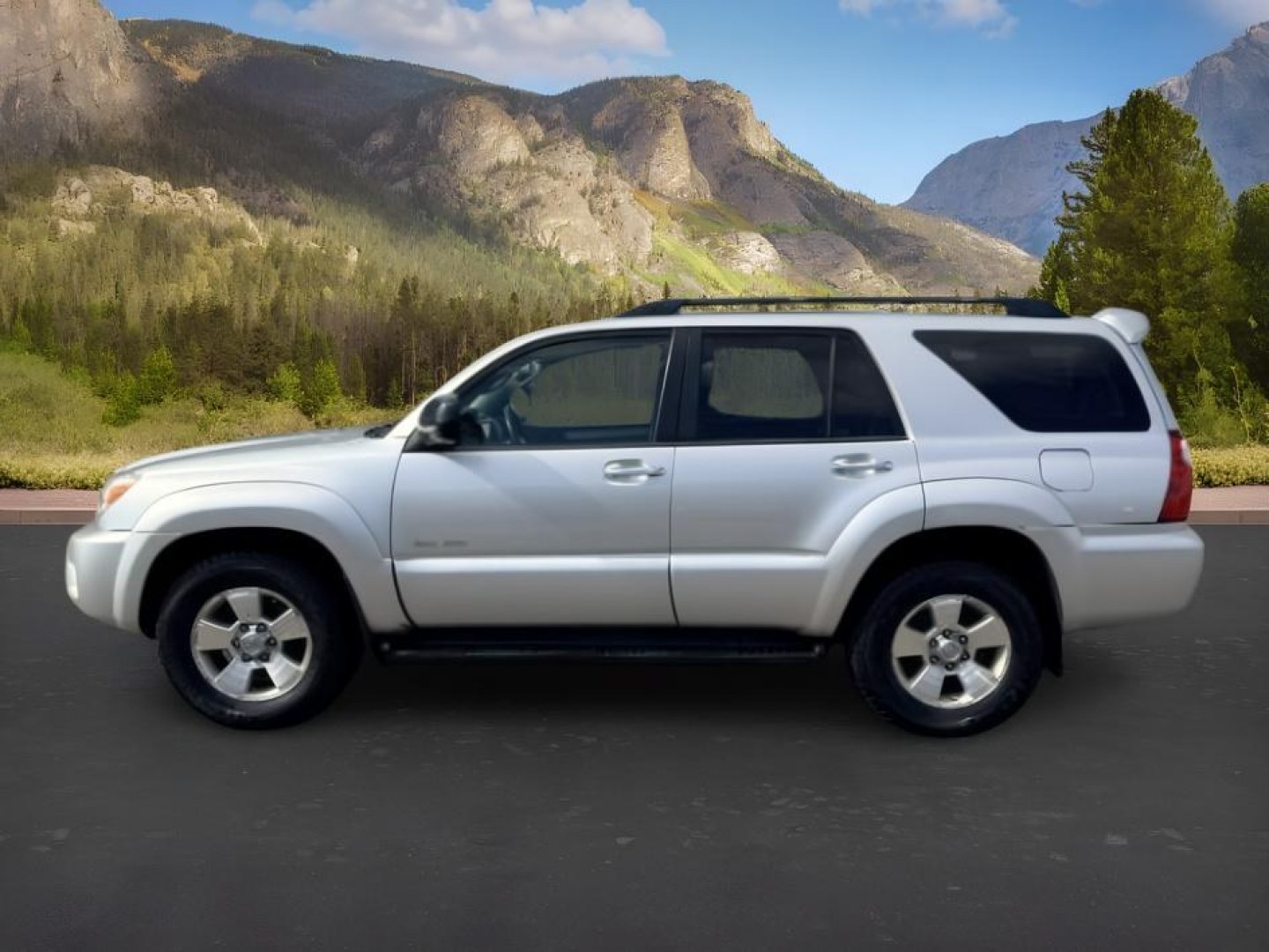 2007 SILVER /Stone Toyota 4Runner (JTEBU14R870) with an 4L V-6 DOHC engine, Automatic transmission, located at 1175 N Woodruff Ave, Idaho Falls, ID, 83401, 43.506901, -111.999657- Photo#1