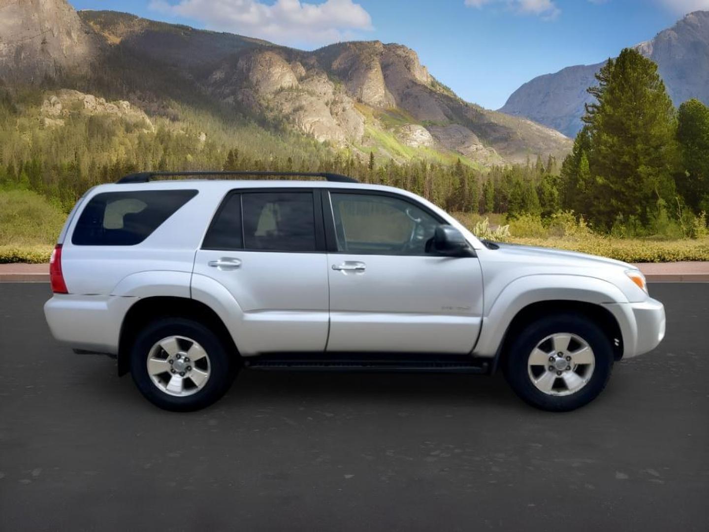 2007 SILVER /Stone Toyota 4Runner (JTEBU14R870) with an 4L V-6 DOHC engine, Automatic transmission, located at 1175 N Woodruff Ave, Idaho Falls, ID, 83401, 43.506901, -111.999657- Photo#7