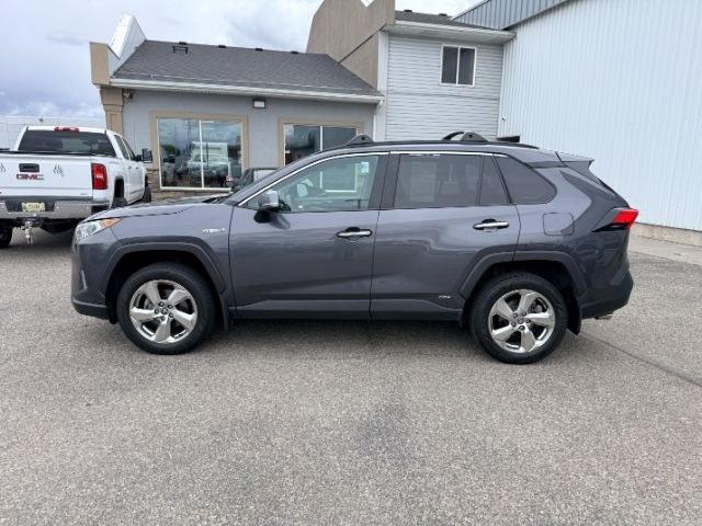 2021 GRAY /Black Toyota RAV4 Hybrid Limited (2T3D6RFV3MW) with an Dynamic Force 2.5L I-4 port/direct injection engine, AUTOMATIC transmission, located at 1235 N Woodruff Ave., Idaho Falls, 83401, (208) 523-1053, 43.507172, -112.000488 - At Timberline Auto, finding a great deal on your next vehicle is always easy! Our experienced sales staff goal is to help find you the right vehicle at the right price! Our knowledgeable finance department has options for almost any credit score. We offer extended service contract options to prot- Photo#27