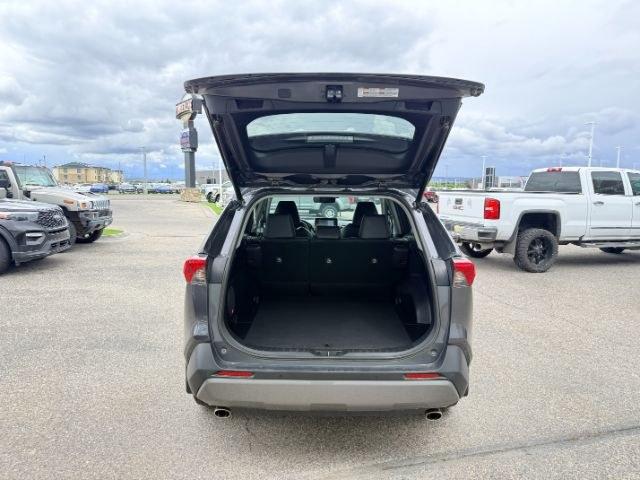 2021 GRAY /Black Toyota RAV4 Hybrid Limited (2T3D6RFV3MW) with an Dynamic Force 2.5L I-4 port/direct injection engine, AUTOMATIC transmission, located at 1235 N Woodruff Ave., Idaho Falls, 83401, (208) 523-1053, 43.507172, -112.000488 - At Timberline Auto, finding a great deal on your next vehicle is always easy! Our experienced sales staff goal is to help find you the right vehicle at the right price! Our knowledgeable finance department has options for almost any credit score. We offer extended service contract options to prot- Photo#31