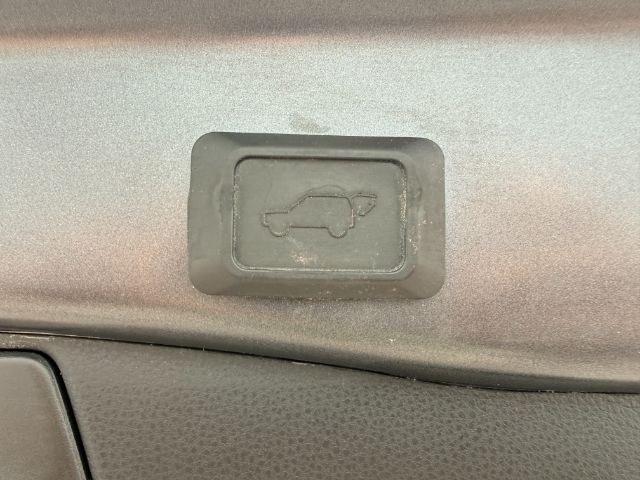 2021 GRAY /Black Toyota RAV4 Hybrid Limited (2T3D6RFV3MW) with an Dynamic Force 2.5L I-4 port/direct injection engine, AUTOMATIC transmission, located at 1235 N Woodruff Ave., Idaho Falls, 83401, (208) 523-1053, 43.507172, -112.000488 - At Timberline Auto, finding a great deal on your next vehicle is always easy! Our experienced sales staff goal is to help find you the right vehicle at the right price! Our knowledgeable finance department has options for almost any credit score. We offer extended service contract options to prot- Photo#32
