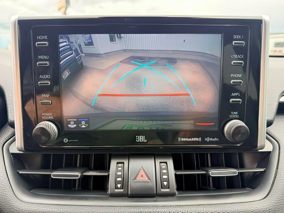 2021 GRAY /Black Toyota RAV4 Hybrid Limited (2T3D6RFV3MW) with an Dynamic Force 2.5L I-4 port/direct injection engine, AUTOMATIC transmission, located at 1235 N Woodruff Ave., Idaho Falls, 83401, (208) 523-1053, 43.507172, -112.000488 - At Timberline Auto, finding a great deal on your next vehicle is always easy! Our experienced sales staff goal is to help find you the right vehicle at the right price! Our knowledgeable finance department has options for almost any credit score. We offer extended service contract options to prot- Photo#17