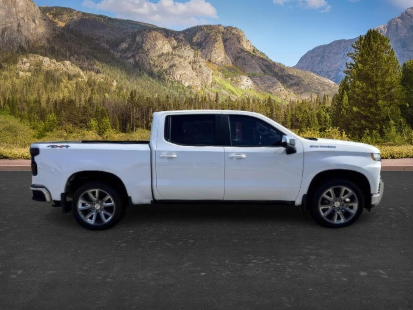 2019 WHITE /CLOTH Chevrolet Silverado 1500 (1GCUYDED5KZ) with an 53L V8 engine, Automatic transmission, located at 1175 N Woodruff Ave, Idaho Falls, ID, 83401, 43.506901, -111.999657 - At Timberline Auto, finding a great deal on your next vehicle is always easy! Our experienced sales staff goal is to help find you the right vehicle at the right price! Our knowledgeable finance department has options for almost any credit score. We offer extended service contract options to prot- Photo#6