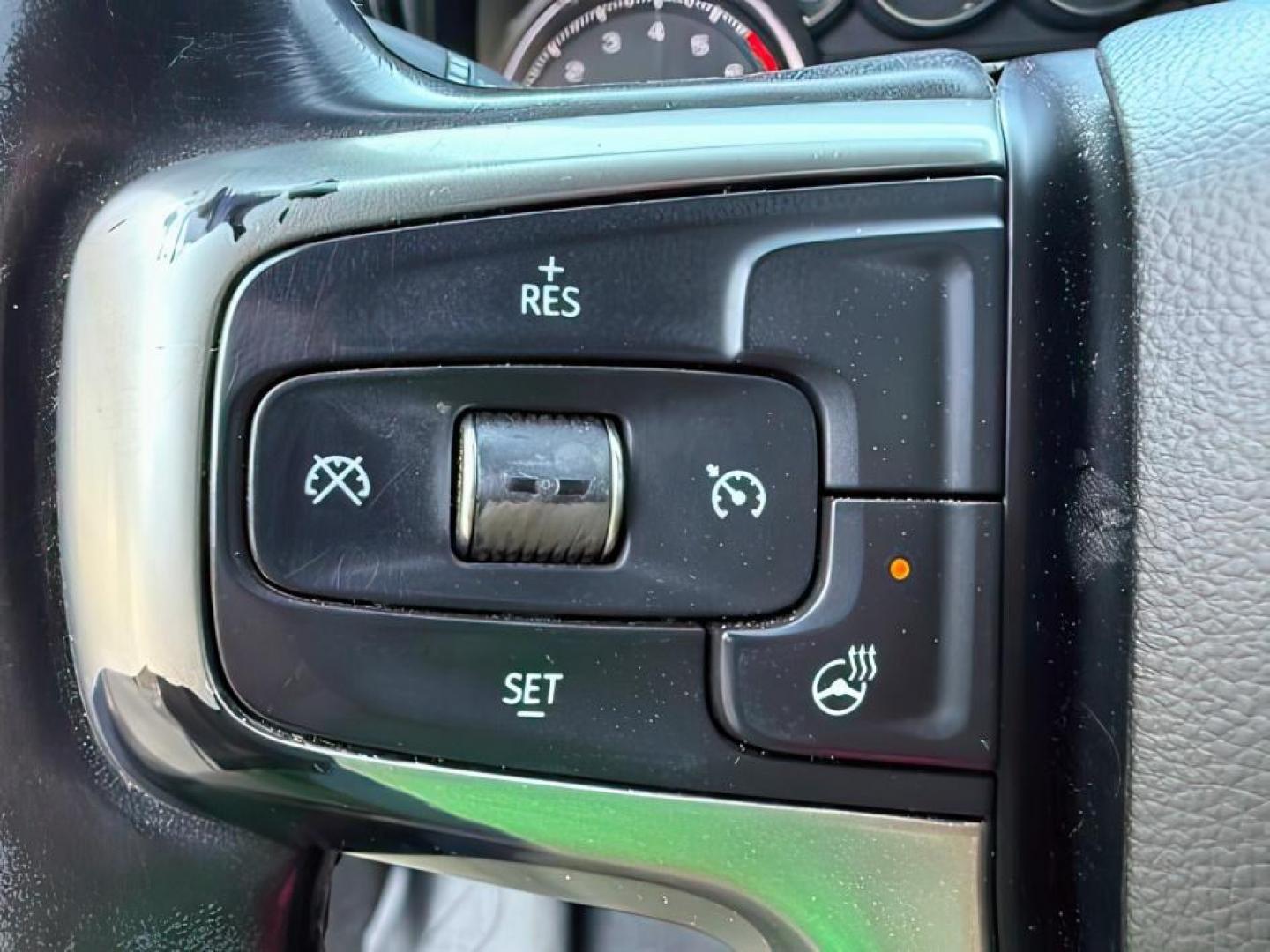2019 WHITE /CLOTH Chevrolet Silverado 1500 (1GCUYDED5KZ) with an 53L V8 engine, Automatic transmission, located at 1175 N Woodruff Ave, Idaho Falls, ID, 83401, 43.506901, -111.999657 - At Timberline Auto, finding a great deal on your next vehicle is always easy! Our experienced sales staff goal is to help find you the right vehicle at the right price! Our knowledgeable finance department has options for almost any credit score. We offer extended service contract options to prot- Photo#19