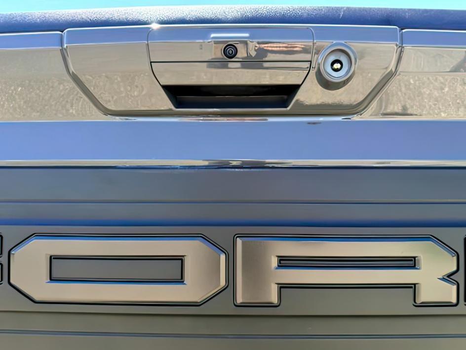 2021 GRAY /Black Ford F-150 (1FTFW1RG6MF) with an EcoBoost 35L V-6 portdirect injection engine, Automatic transmission, located at 1175 N Woodruff Ave, Idaho Falls, ID, 83401, 43.506901, -111.999657 - At Timberline Auto, finding a great deal on your next vehicle is always easy! Our experienced sales staff goal is to help find you the right vehicle at the right price! Our knowledgeable finance department has options for almost any credit score. We offer extended service contract options to prot- Photo#4