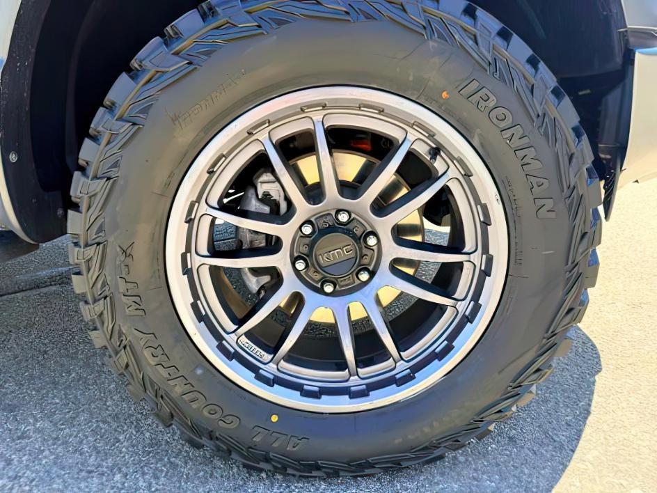 2021 GRAY /Black Ford F-150 (1FTFW1RG6MF) with an EcoBoost 35L V-6 portdirect injection engine, Automatic transmission, located at 1175 N Woodruff Ave, Idaho Falls, ID, 83401, 43.506901, -111.999657 - At Timberline Auto, finding a great deal on your next vehicle is always easy! Our experienced sales staff goal is to help find you the right vehicle at the right price! Our knowledgeable finance department has options for almost any credit score. We offer extended service contract options to prot- Photo#11
