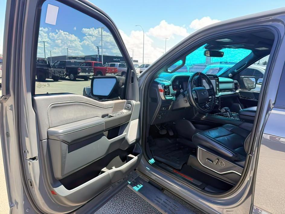 2021 GRAY /Black Ford F-150 (1FTFW1RG6MF) with an EcoBoost 35L V-6 portdirect injection engine, Automatic transmission, located at 1175 N Woodruff Ave, Idaho Falls, ID, 83401, 43.506901, -111.999657 - At Timberline Auto, finding a great deal on your next vehicle is always easy! Our experienced sales staff goal is to help find you the right vehicle at the right price! Our knowledgeable finance department has options for almost any credit score. We offer extended service contract options to prot- Photo#12