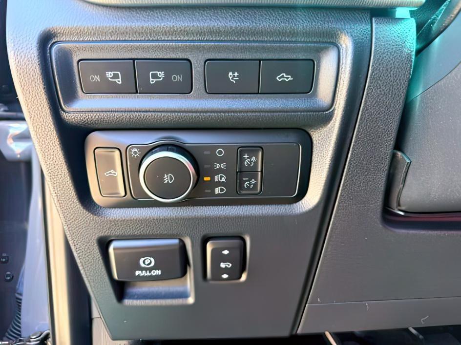 2021 GRAY /Black Ford F-150 (1FTFW1RG6MF) with an EcoBoost 35L V-6 portdirect injection engine, Automatic transmission, located at 1175 N Woodruff Ave, Idaho Falls, ID, 83401, 43.506901, -111.999657 - At Timberline Auto, finding a great deal on your next vehicle is always easy! Our experienced sales staff goal is to help find you the right vehicle at the right price! Our knowledgeable finance department has options for almost any credit score. We offer extended service contract options to prot- Photo#23