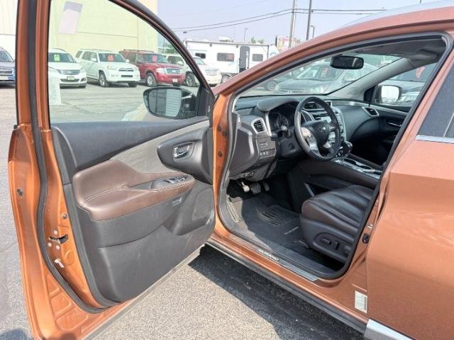 2016 ORANGE /Black Nissan Murano (5N1AZ2MH4GN) with an 35L V-6 DOHC engine, Automatic transmission, located at 1175 N Woodruff Ave, Idaho Falls, ID, 83401, 43.506901, -111.999657 - At Timberline Auto, finding a great deal on your next vehicle is always easy! Our experienced sales staff goal is to help find you the right vehicle at the right price! Our knowledgeable finance department has options for almost any credit score. We offer extended service contract options to prot- Photo#42