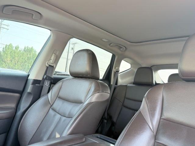 2016 ORANGE /Black Nissan Murano (5N1AZ2MH4GN) with an 35L V-6 DOHC engine, Automatic transmission, located at 1175 N Woodruff Ave, Idaho Falls, ID, 83401, 43.506901, -111.999657 - At Timberline Auto, finding a great deal on your next vehicle is always easy! Our experienced sales staff goal is to help find you the right vehicle at the right price! Our knowledgeable finance department has options for almost any credit score. We offer extended service contract options to prot- Photo#53