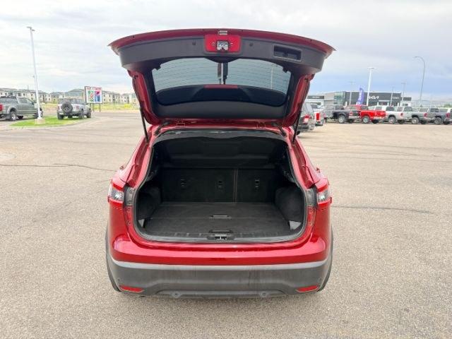 2022 RED /Charcoal Nissan Rogue Sport SV AWD Xtronic CVT (JN1BJ1BW1NW) with an 2L I-4 gasoline direct injection engine, AUTOMATIC transmission, located at 1235 N Woodruff Ave., Idaho Falls, 83401, (208) 523-1053, 43.507172, -112.000488 - At Timberline Auto, finding a great deal on your next vehicle is always easy! Our experienced sales staff goal is to help find you the right vehicle at the right price! Our knowledgeable finance department has options for almost any credit score. We offer extended service contract options to prot- Photo#36
