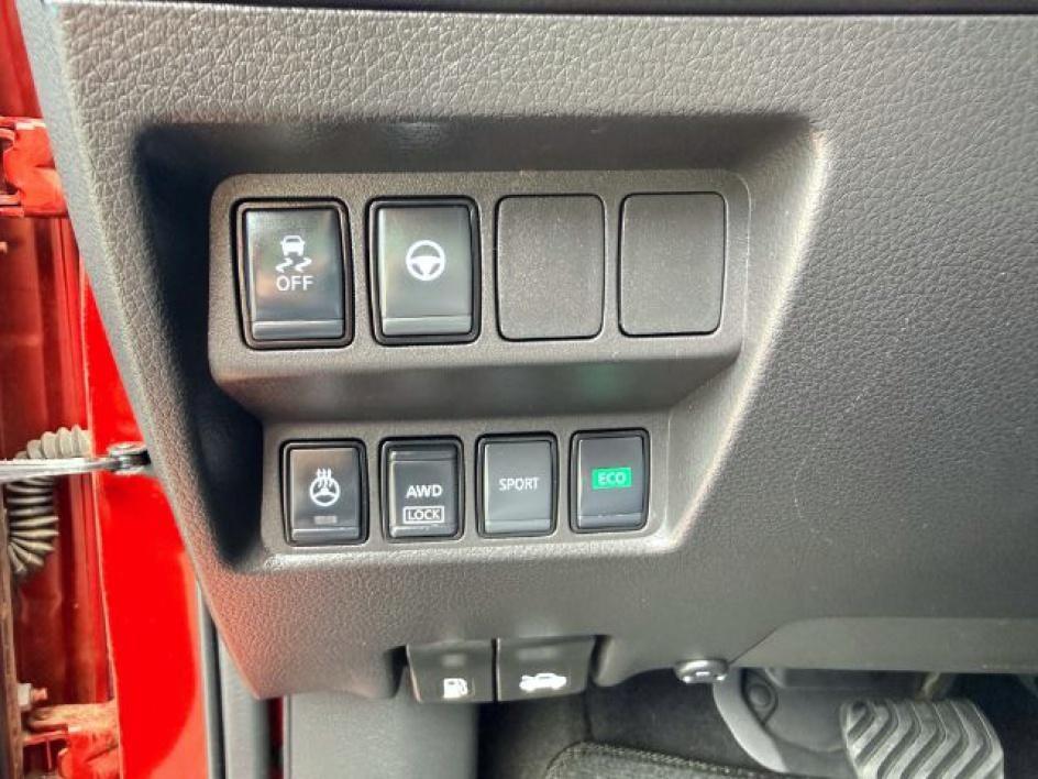 2022 RED /Charcoal Nissan Rogue Sport SV AWD Xtronic CVT (JN1BJ1BW1NW) with an 2L I-4 gasoline direct injection engine, AUTOMATIC transmission, located at 1235 N Woodruff Ave., Idaho Falls, 83401, (208) 523-1053, 43.507172, -112.000488 - At Timberline Auto, finding a great deal on your next vehicle is always easy! Our experienced sales staff goal is to help find you the right vehicle at the right price! Our knowledgeable finance department has options for almost any credit score. We offer extended service contract options to prot- Photo#24