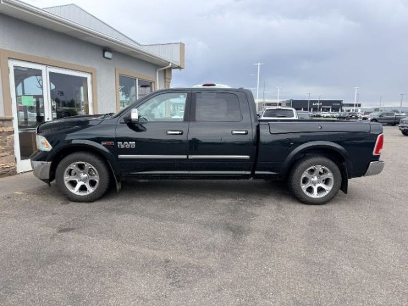 photo of 2016 Ram 1500 LARAMIE