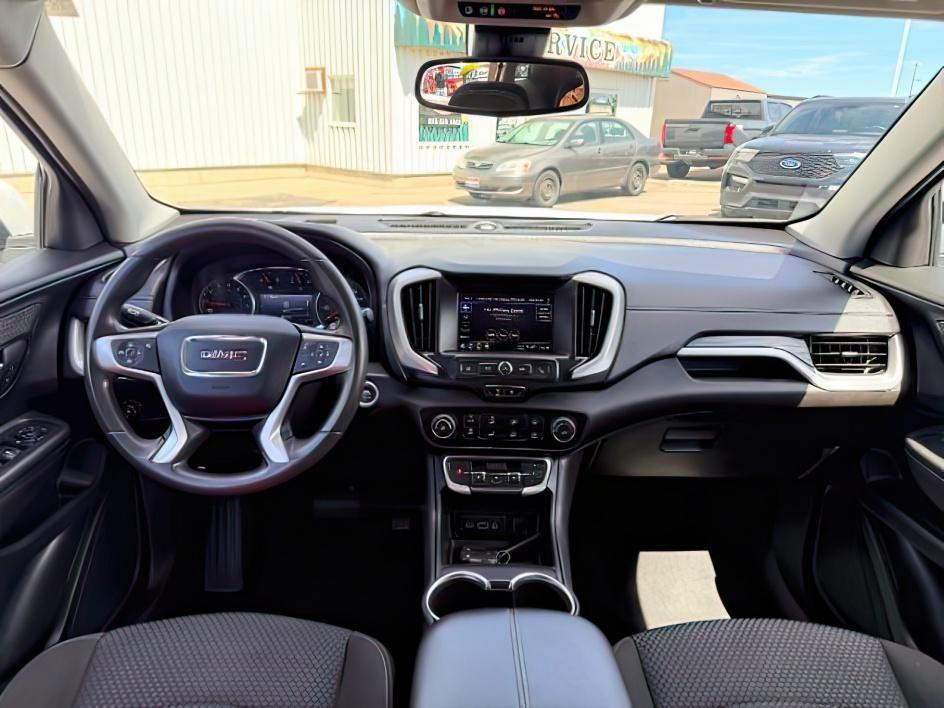 2024 WHITE /Jet Black GMC Terrain (3GKALTEG5RL) with an 15L I-4 gasoline direct injection engine, Automatic transmission, located at 1175 N Woodruff Ave, Idaho Falls, ID, 83401, 43.506901, -111.999657- Photo#25