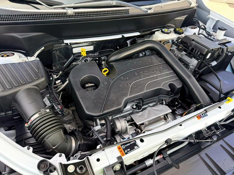 2024 WHITE /Jet Black GMC Terrain (3GKALTEG5RL) with an 15L I-4 gasoline direct injection engine, Automatic transmission, located at 1175 N Woodruff Ave, Idaho Falls, ID, 83401, 43.506901, -111.999657- Photo#27