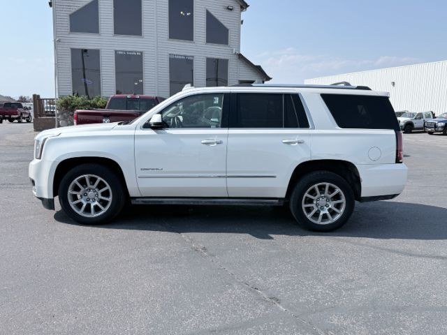 2015 WHITE /Jet Black GMC Yukon (1GKS2CKJ4FR) with an EcoTec3 62L V-8 gasoline direct injection engine, Automatic transmission, located at 1175 N Woodruff Ave, Idaho Falls, ID, 83401, 43.506901, -111.999657 - At Timberline Auto, finding a great deal on your next vehicle is always easy! Our experienced sales staff goal is to help find you the right vehicle at the right price! Our knowledgeable finance department has options for almost any credit score. We offer extended service contract options to prot- Photo#33