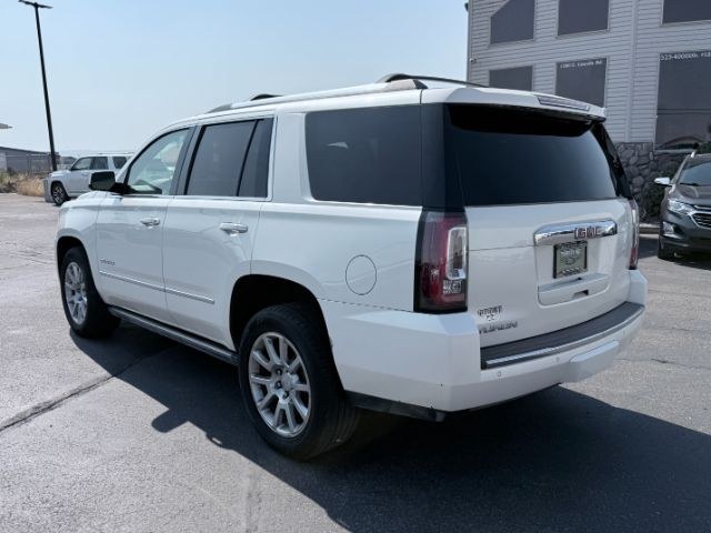2015 WHITE /Jet Black GMC Yukon (1GKS2CKJ4FR) with an EcoTec3 62L V-8 gasoline direct injection engine, Automatic transmission, located at 1175 N Woodruff Ave, Idaho Falls, ID, 83401, 43.506901, -111.999657 - At Timberline Auto, finding a great deal on your next vehicle is always easy! Our experienced sales staff goal is to help find you the right vehicle at the right price! Our knowledgeable finance department has options for almost any credit score. We offer extended service contract options to prot- Photo#34