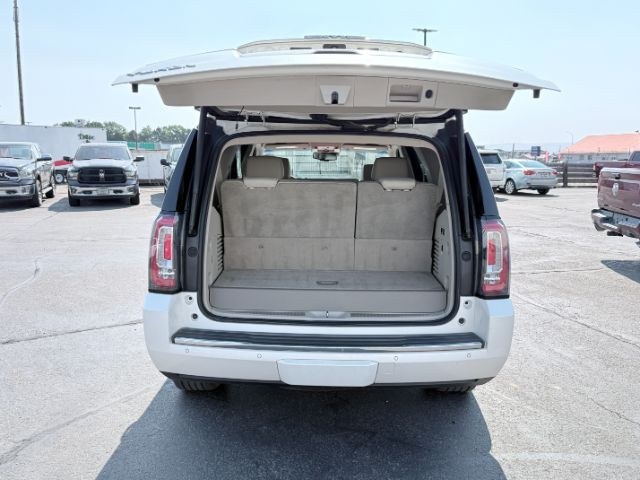2015 WHITE /Jet Black GMC Yukon (1GKS2CKJ4FR) with an EcoTec3 62L V-8 gasoline direct injection engine, Automatic transmission, located at 1175 N Woodruff Ave, Idaho Falls, ID, 83401, 43.506901, -111.999657 - At Timberline Auto, finding a great deal on your next vehicle is always easy! Our experienced sales staff goal is to help find you the right vehicle at the right price! Our knowledgeable finance department has options for almost any credit score. We offer extended service contract options to prot- Photo#37