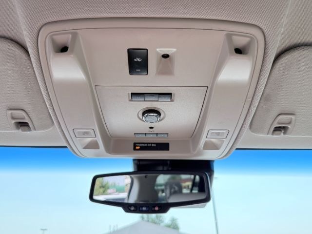 2015 WHITE /Jet Black GMC Yukon (1GKS2CKJ4FR) with an EcoTec3 62L V-8 gasoline direct injection engine, Automatic transmission, located at 1175 N Woodruff Ave, Idaho Falls, ID, 83401, 43.506901, -111.999657 - At Timberline Auto, finding a great deal on your next vehicle is always easy! Our experienced sales staff goal is to help find you the right vehicle at the right price! Our knowledgeable finance department has options for almost any credit score. We offer extended service contract options to prot- Photo#53