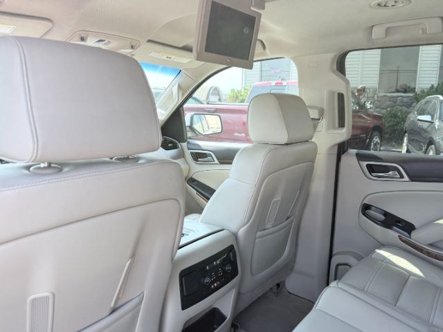 2015 WHITE /Jet Black GMC Yukon (1GKS2CKJ4FR) with an EcoTec3 62L V-8 gasoline direct injection engine, Automatic transmission, located at 1175 N Woodruff Ave, Idaho Falls, ID, 83401, 43.506901, -111.999657 - At Timberline Auto, finding a great deal on your next vehicle is always easy! Our experienced sales staff goal is to help find you the right vehicle at the right price! Our knowledgeable finance department has options for almost any credit score. We offer extended service contract options to prot- Photo#62