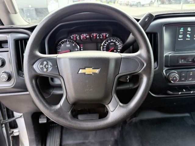 2018 Silver Ice Metallic /Dark Ash/Jet Black Chevrolet Silverado 2500HD (1GC1KUEG1JF) with an Duramax 66L V-8 diesel direct injection engine, Automatic transmission, located at 1175 N Woodruff Ave, Idaho Falls, ID, 83401, 43.506901, -111.999657 - At Timberline Auto, finding a great deal on your next vehicle is always easy! Our experienced sales staff goal is to help find you the right vehicle at the right price! Our knowledgeable finance department has options for almost any credit score. We offer extended service contract options to prot- Photo#40