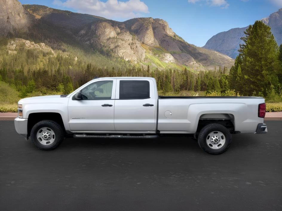 2018 Silver Ice Metallic /Dark Ash/Jet Black Chevrolet Silverado 2500HD (1GC1KUEG1JF) with an Duramax 66L V-8 diesel direct injection engine, Automatic transmission, located at 1175 N Woodruff Ave, Idaho Falls, ID, 83401, 43.506901, -111.999657 - At Timberline Auto, finding a great deal on your next vehicle is always easy! Our experienced sales staff goal is to help find you the right vehicle at the right price! Our knowledgeable finance department has options for almost any credit score. We offer extended service contract options to prot- Photo#1