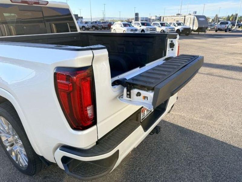 2020 White Frost Tricoat /Jet Black GMC Sierra Denali (1GTU9FEL1LZ) with an V8, 6.2L engine, 10-speed automatic transmission, located at 1175 N Woodruff Ave, Idaho Falls, ID, 83401, 43.506901, -111.999657 - <b>Vehicle Details</b><br>Looking for a premium pre-owned truck in Idaho Falls, ID? This 2020 GMC Sierra 1500 Denali 4WD delivers the bold capability, refined comfort, and upscale features you want in a full-size pickup. Powered by a commanding V8 6.2L gasoline engine, this GMC Sierra Denali is buil- Photo#5