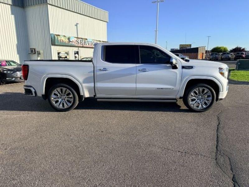 2020 White Frost Tricoat /Jet Black GMC Sierra Denali (1GTU9FEL1LZ) with an V8, 6.2L engine, 10-speed automatic transmission, located at 1175 N Woodruff Ave, Idaho Falls, ID, 83401, 43.506901, -111.999657 - <b>Vehicle Details</b><br>Looking for a premium pre-owned truck in Idaho Falls, ID? This 2020 GMC Sierra 1500 Denali 4WD delivers the bold capability, refined comfort, and upscale features you want in a full-size pickup. Powered by a commanding V8 6.2L gasoline engine, this GMC Sierra Denali is buil- Photo#8