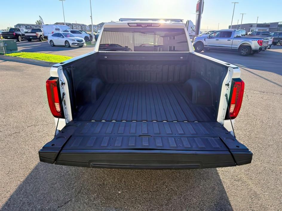 2020 White Frost Tricoat /Jet Black GMC Sierra Denali (1GTU9FEL1LZ) with an V8, 6.2L engine, 10-speed automatic transmission, located at 1175 N Woodruff Ave, Idaho Falls, ID, 83401, 43.506901, -111.999657 - <b>Vehicle Details</b><br>Looking for a premium pre-owned truck in Idaho Falls, ID? This 2020 GMC Sierra 1500 Denali 4WD delivers the bold capability, refined comfort, and upscale features you want in a full-size pickup. Powered by a commanding V8 6.2L gasoline engine, this GMC Sierra Denali is buil- Photo#36