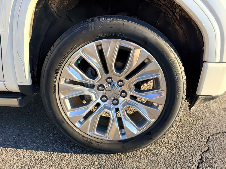 2020 White Frost Tricoat /Jet Black GMC Sierra Denali (1GTU9FEL1LZ) with an V8, 6.2L engine, 10-speed automatic transmission, located at 1175 N Woodruff Ave, Idaho Falls, ID, 83401, 43.506901, -111.999657 - <b>Vehicle Details</b><br>Looking for a premium pre-owned truck in Idaho Falls, ID? This 2020 GMC Sierra 1500 Denali 4WD delivers the bold capability, refined comfort, and upscale features you want in a full-size pickup. Powered by a commanding V8 6.2L gasoline engine, this GMC Sierra Denali is buil- Photo#42